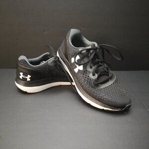 Under Armour Ladies Size 8.5 Black w/ White Charged Impulse Sneakers